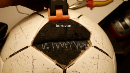 po zašití, už len prilepiť vrchnú časť