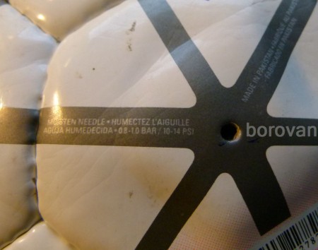 Fúka sa tlakom o,8 až 1,0 baru prípadne 10 až 14 psi