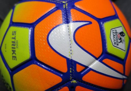 Nike, Strike, strojne šitá